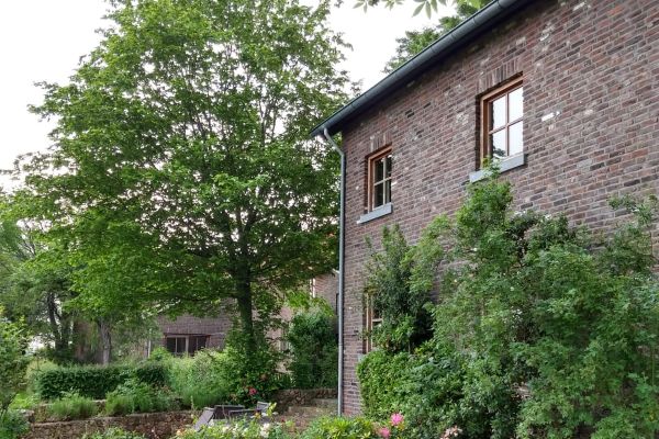 houtschuur-ginsterberg-0890B4DA6F-F3F8-0F2B-5F40-5B42268AAEBB.jpg